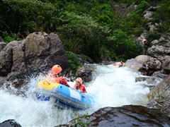 漂流之王?清遠黃騰峽勇士漂流/ 天門懸廊“大球拍”、黃騰十八瀑純玩1天